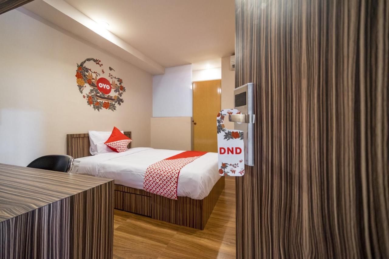 Oyo 291 Medan City Syariah Екстер'єр фото