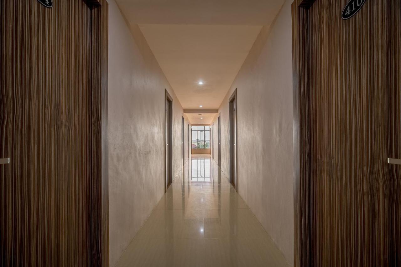 Oyo 291 Medan City Syariah Екстер'єр фото