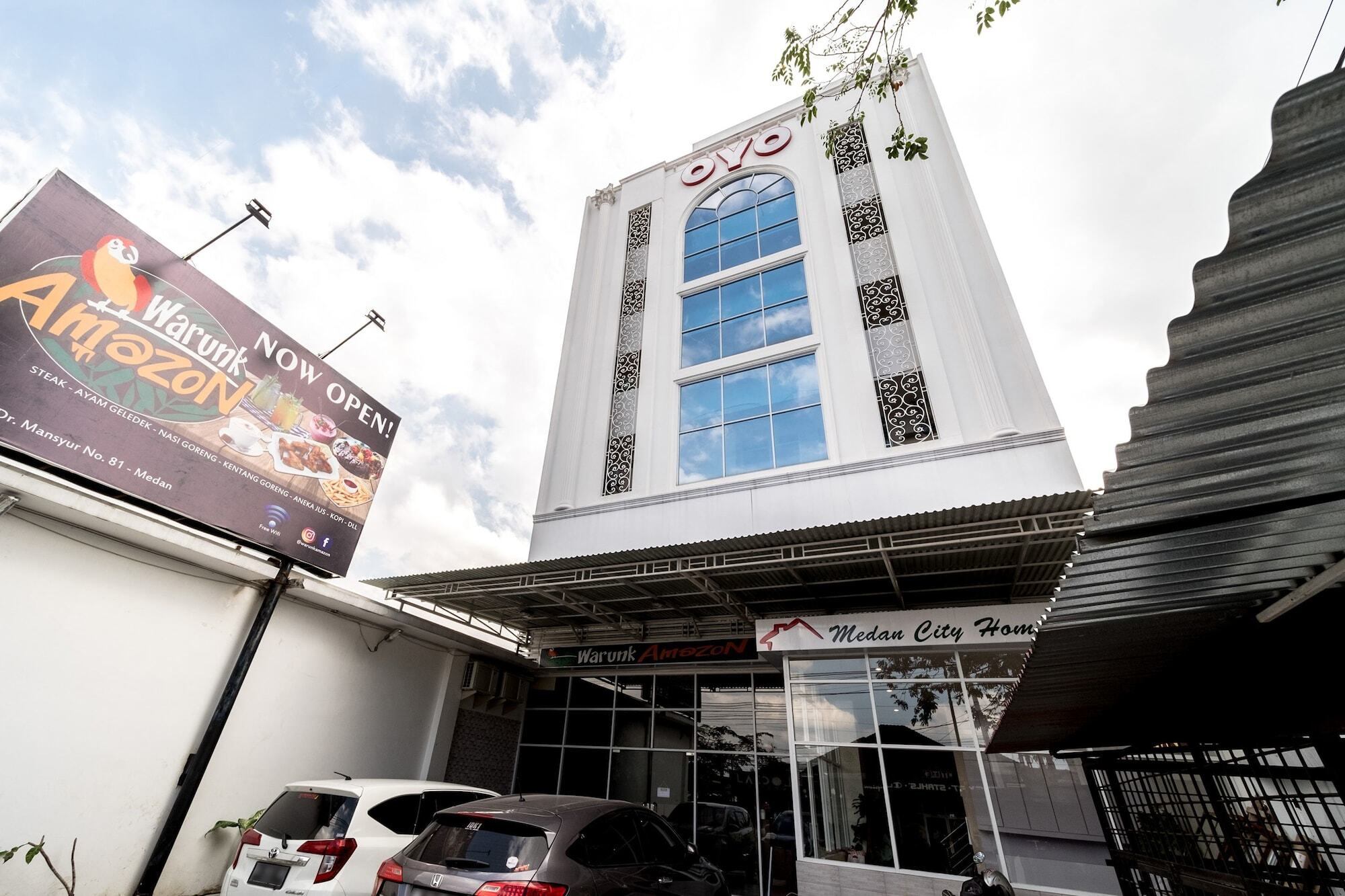 Oyo 291 Medan City Syariah Екстер'єр фото